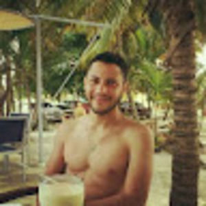 Meet your Posher, Cesar